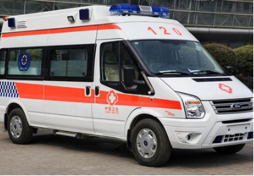 勐海县救护车租赁
