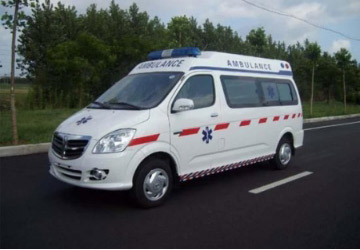 勐海县救护车租赁